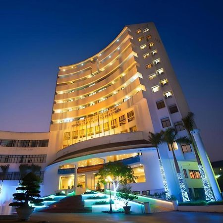 Cwd Hotel Hanoi Exterior photo
