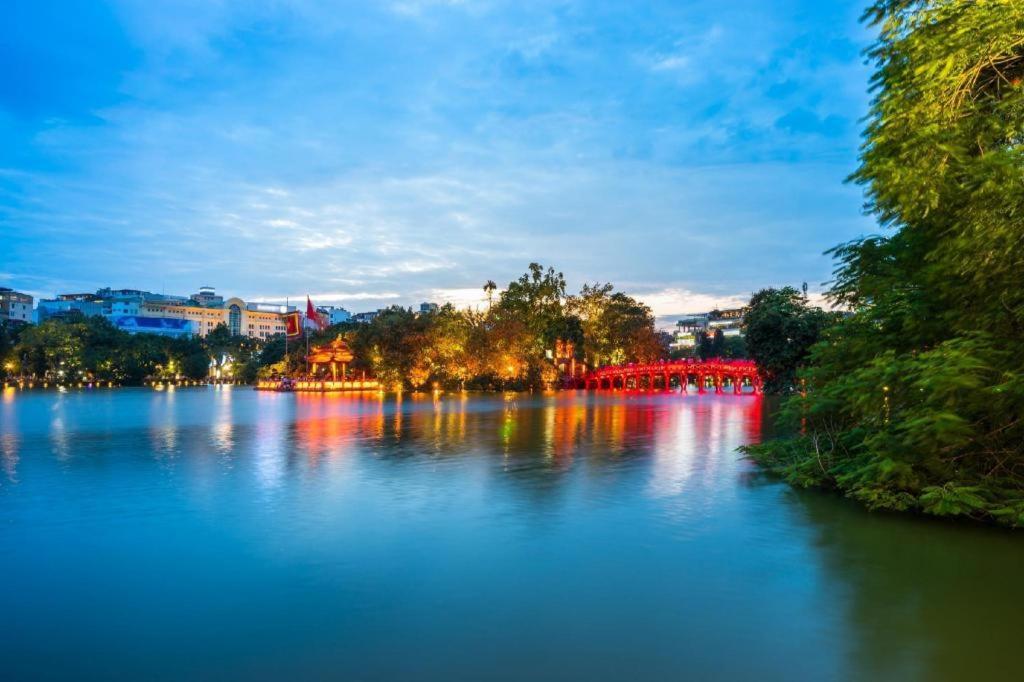 Cwd Hotel Hanoi Exterior photo