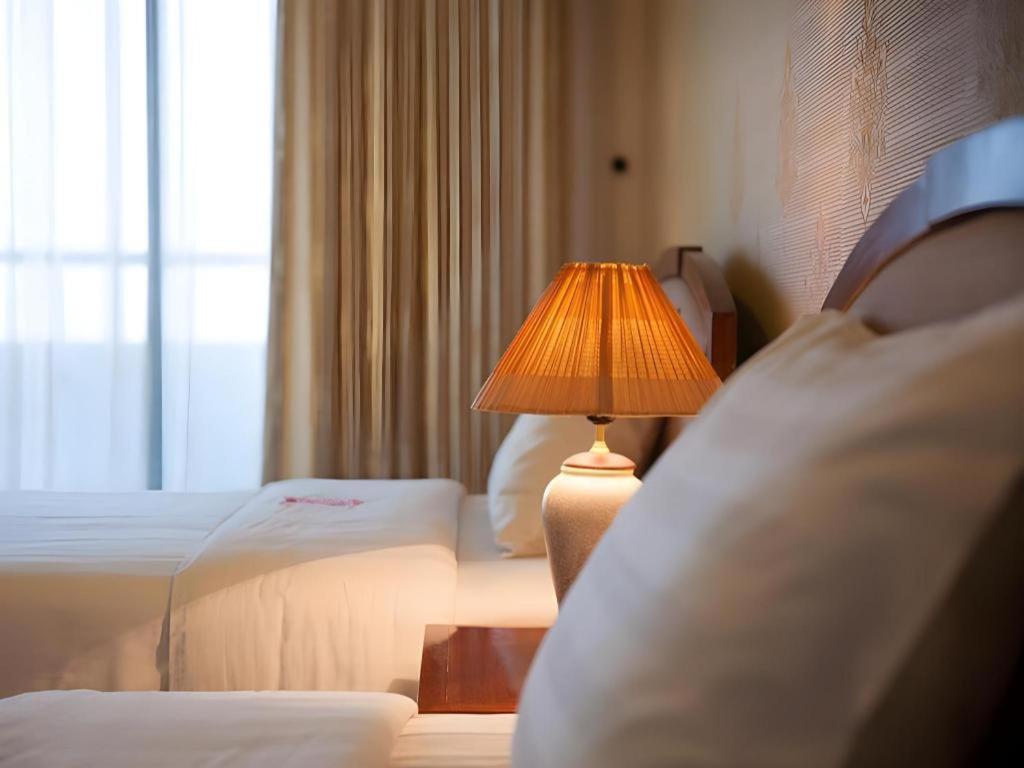 Cwd Hotel Hanoi Exterior photo