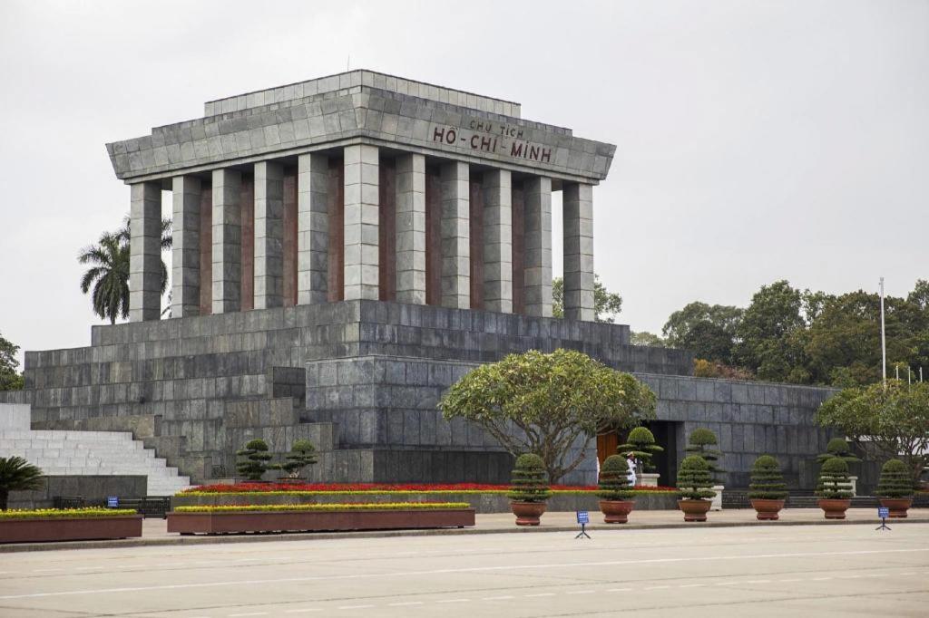 Cwd Hotel Hanoi Exterior photo